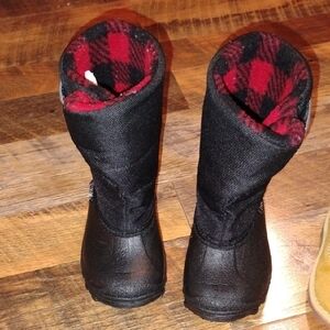 2 Pairs Of Boys Size 6 Boots